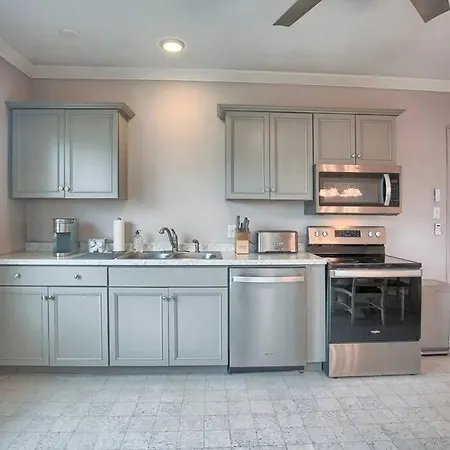 Suites On Seneca - Beautiful 1 Bedroom Apartment Harrisburg Exterior photo